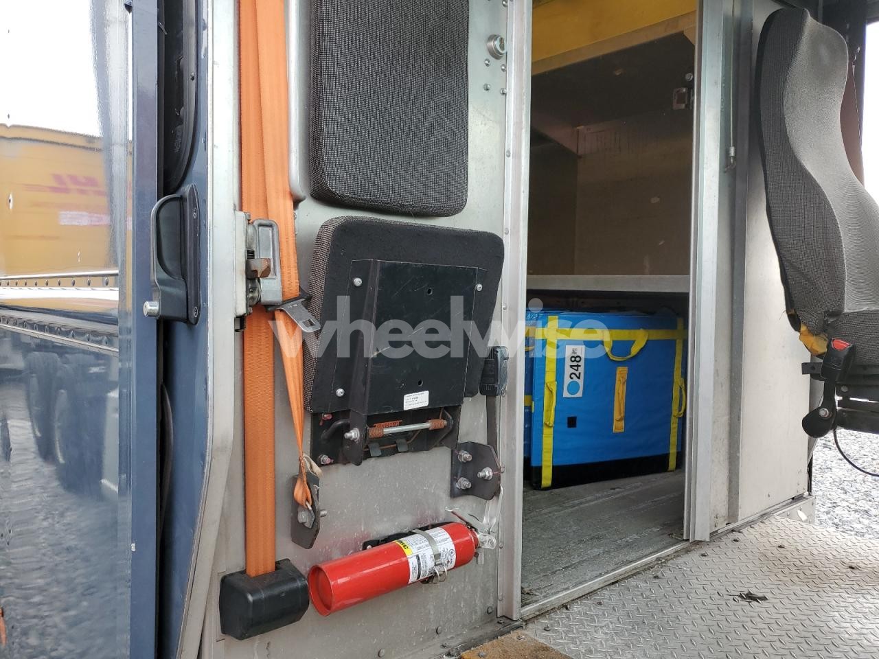 Photo 11 of 2020 FORD F59 (VIN 1F65F5KN1L0A11669)