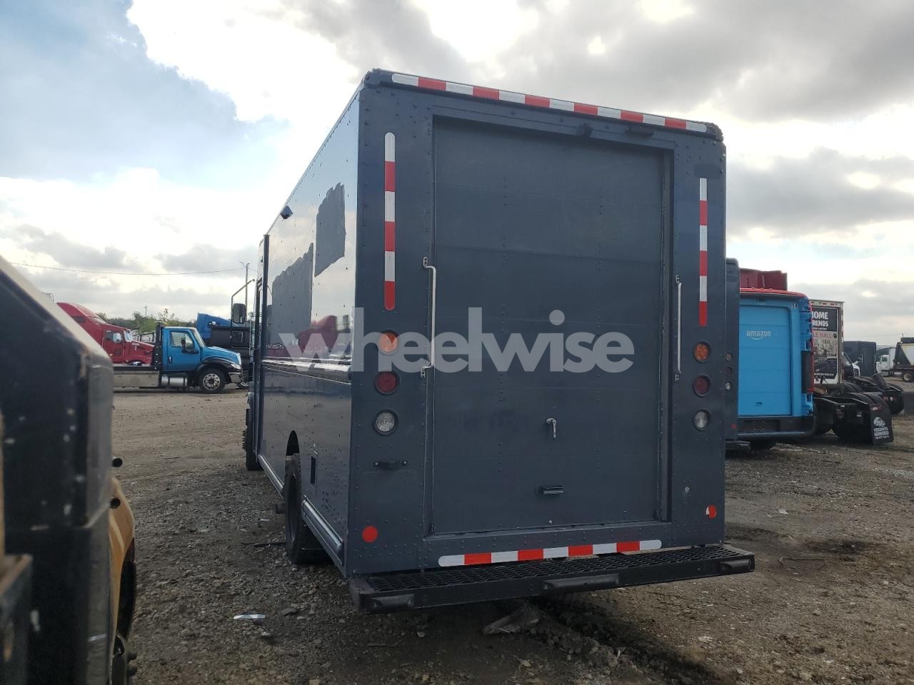Photo 2 of 2020 FORD F59 (VIN 1F65F5KN2L0A01944)