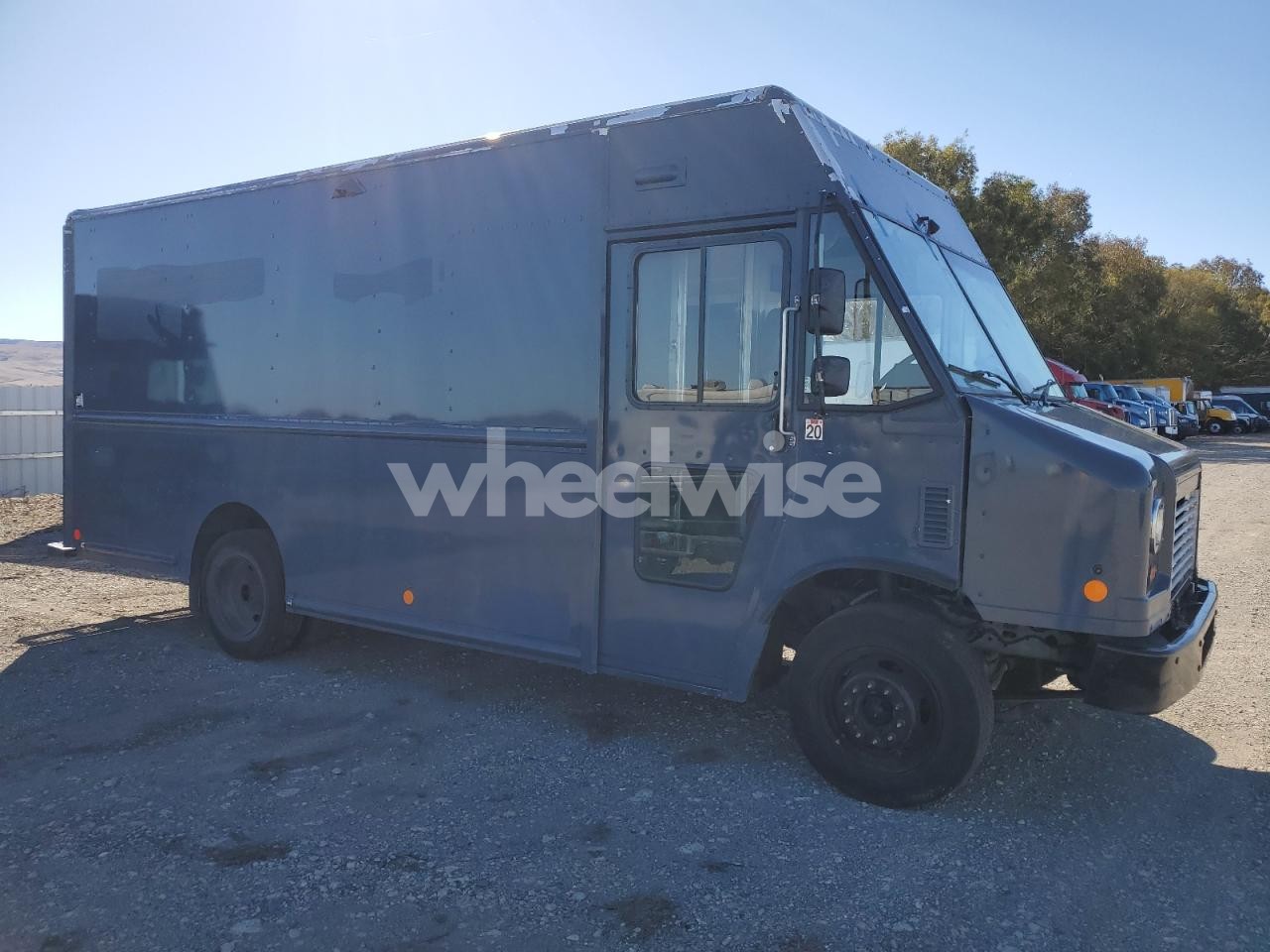 Photo 4 of 2020 FORD F59 (VIN 1F65F5KN3L0A01998)