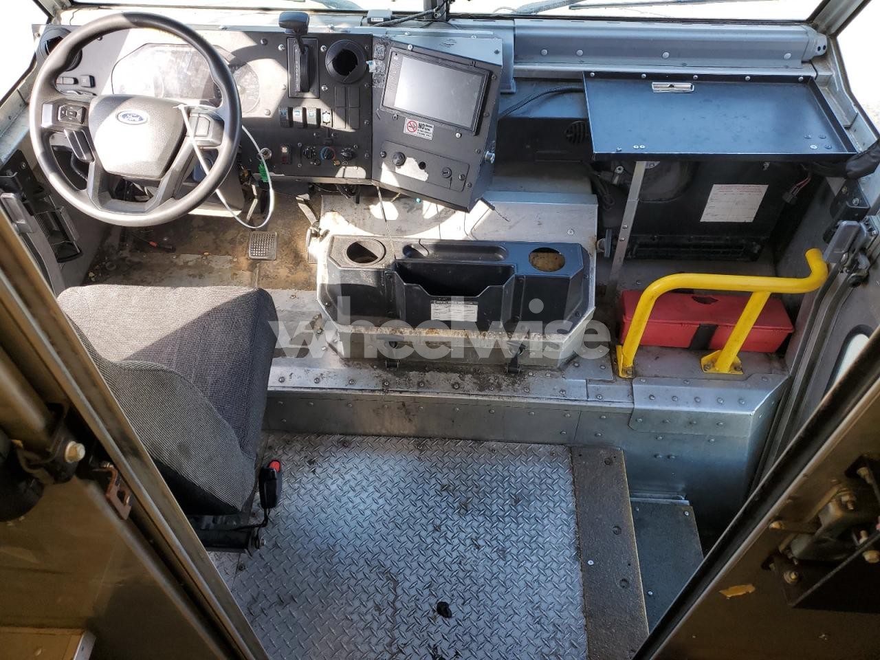 Photo 8 of 2020 FORD F59 (VIN 1F65F5KN3L0A01998)