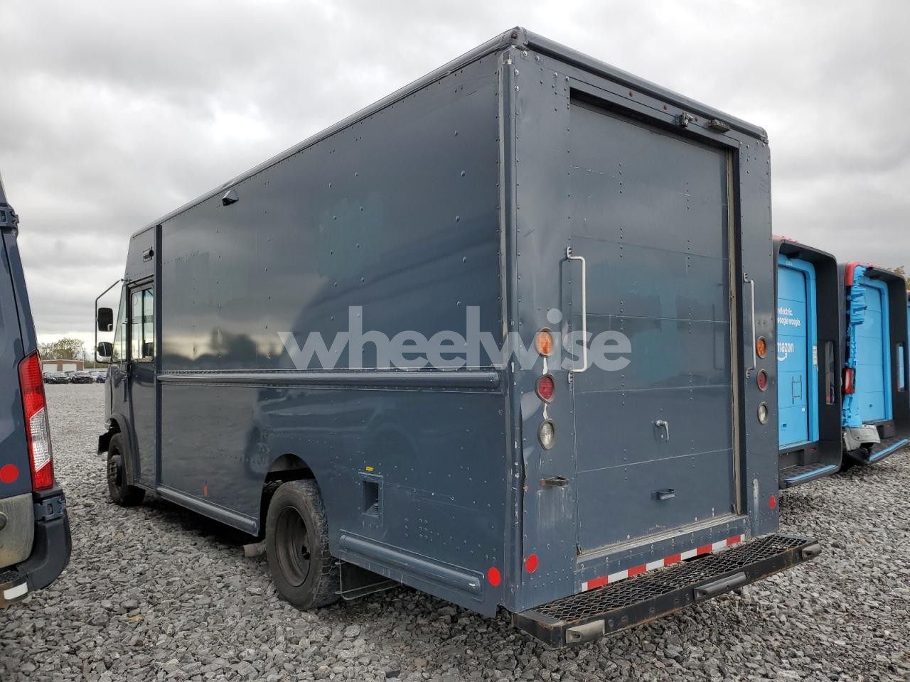 Photo 2 of 2020 FORD F59 (VIN 1F65F5KN3L0A11785)