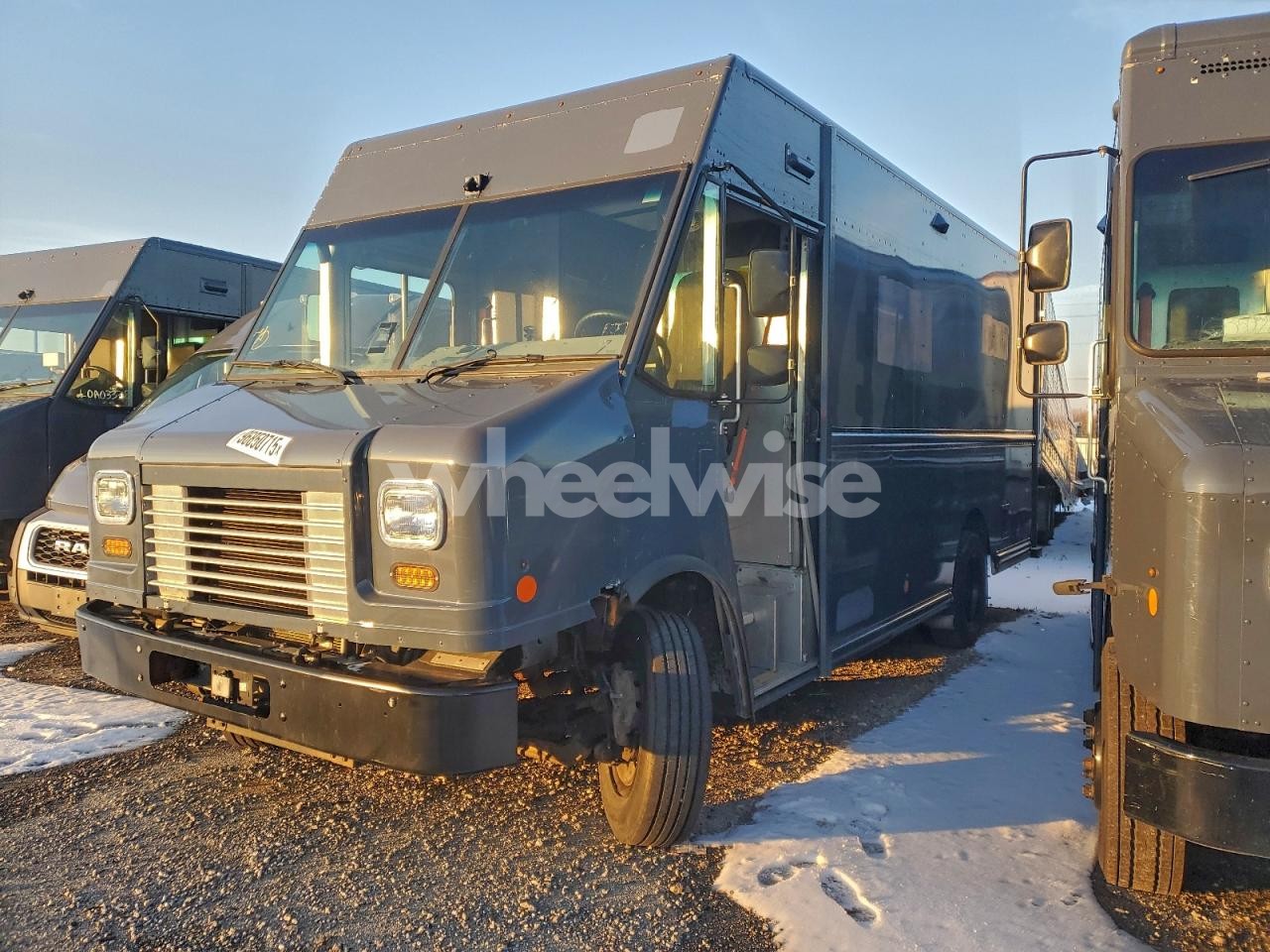 2021 FORD F59 (VIN 1F65F5KN3M0A04689) main photo