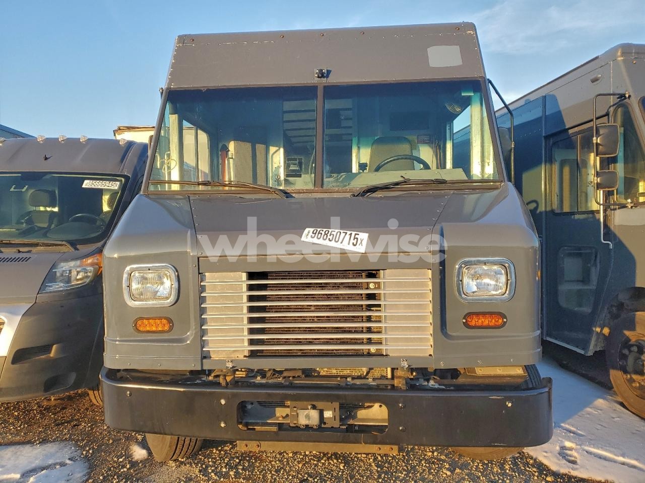 Photo 5 of 2021 FORD F59 (VIN 1F65F5KN3M0A04689)