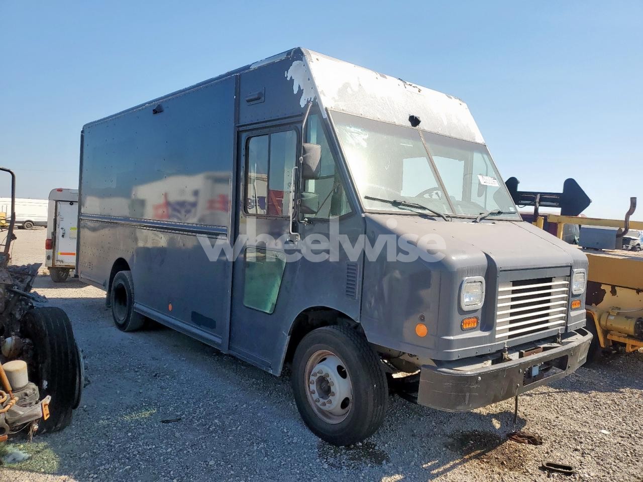 Photo 4 of 2020 FORD F59 (VIN 1F65F5KN4L0A02027)