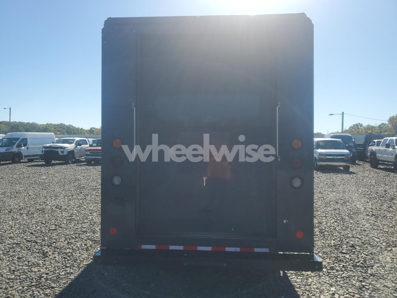 Photo 6 of 2021 FORD F550 DELIVERY VAN N/A (VIN 1F65F5KN4M0A04992)