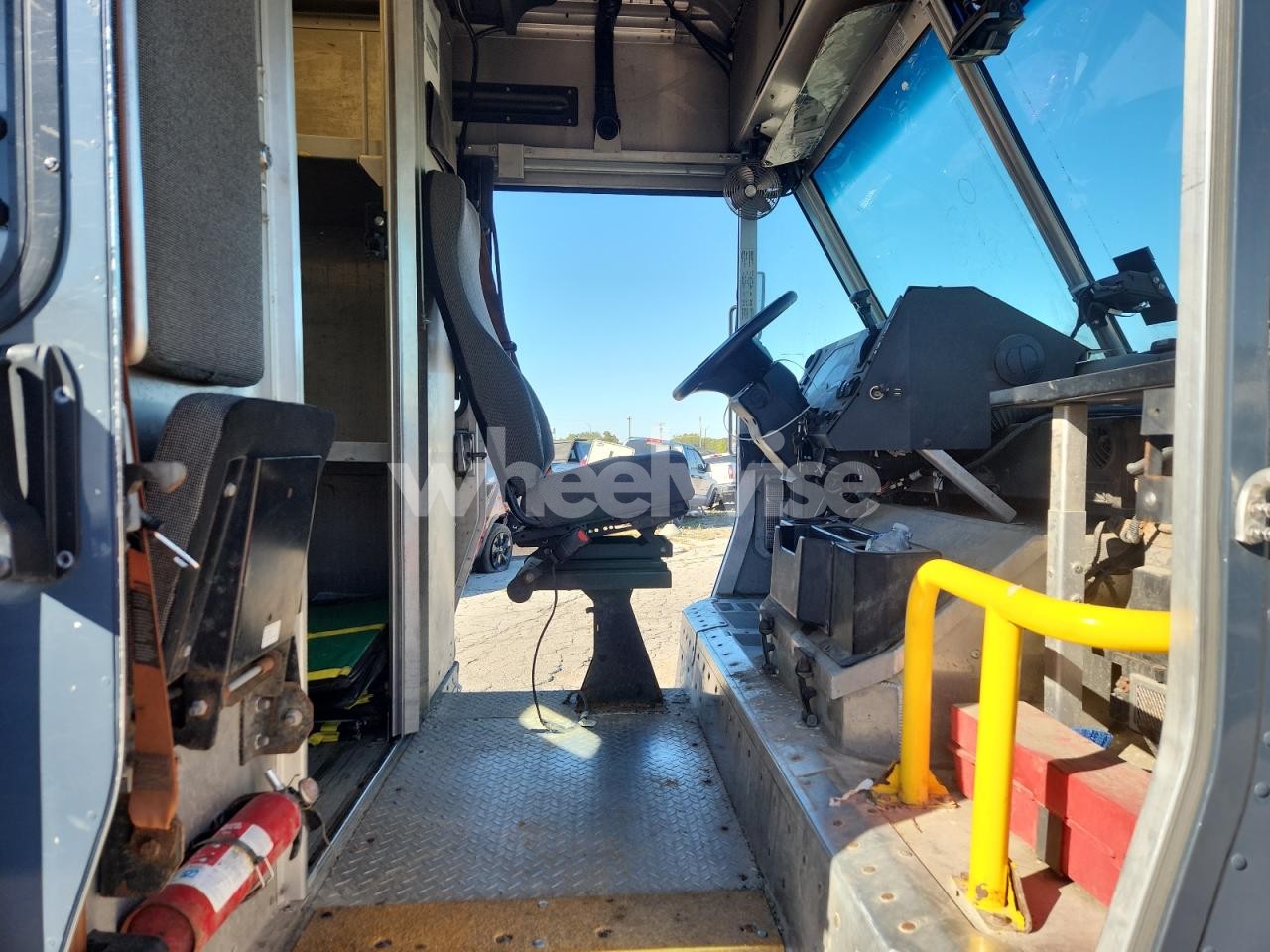 Photo 11 of 2020 FORD F59 (VIN 1F65F5KN5L0A05292)