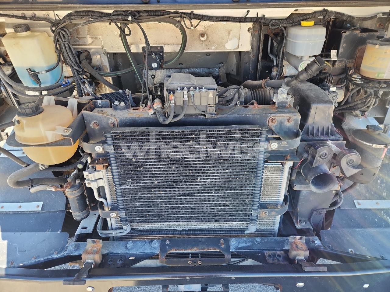 Photo 12 of 2020 FORD F59 (VIN 1F65F5KN5L0A05292)