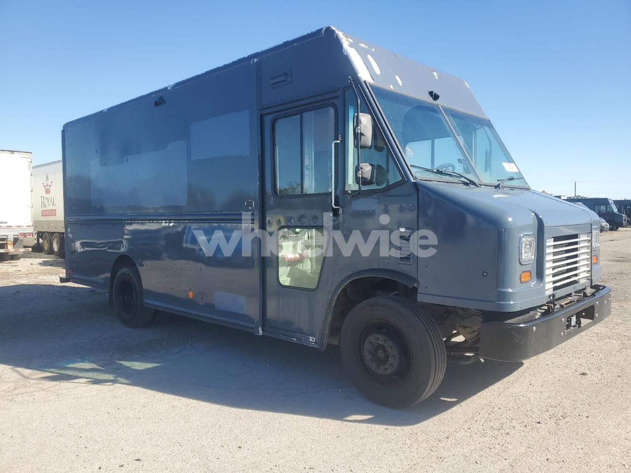 Photo 4 of 2020 FORD F59 (VIN 1F65F5KN5L0A05292)