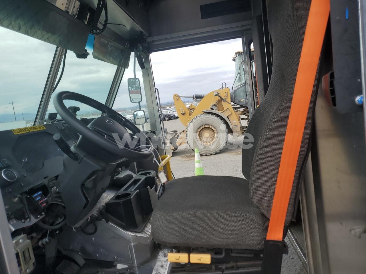 Photo 7 of 2021 FORD F59 (VIN 1F65F5KN5M0A04838)