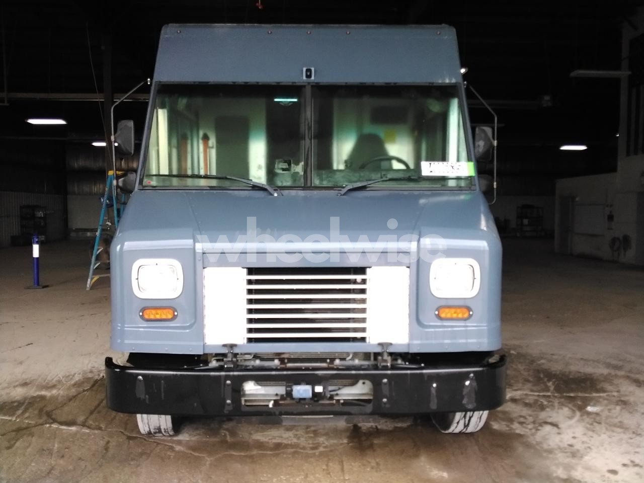 Photo 5 of 2020 FORD F59 (VIN 1F65F5KN6L0A01185)