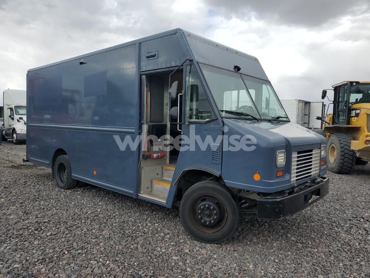 Photo 4 of 2020 FORD F59 (VIN 1F65F5KN6L0A03826)