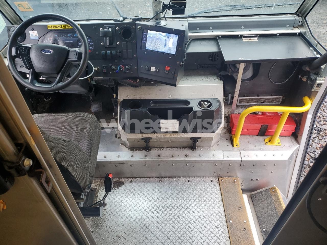 Photo 8 of 2021 FORD F59 N/A (VIN 1F65F5KN6M0A04721)