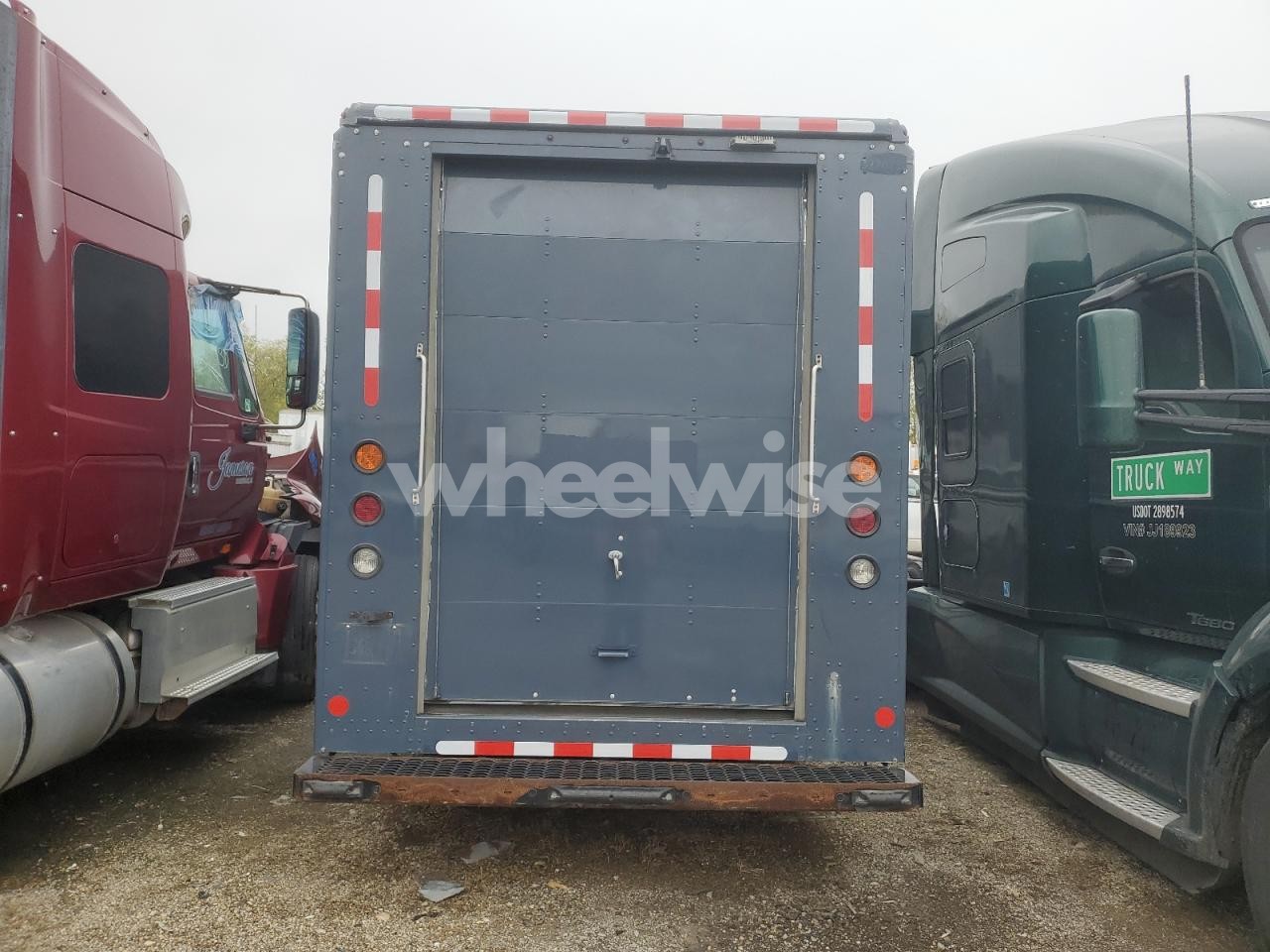 Photo 6 of 2020 FORD F59 (VIN 1F65F5KN7L0A01938)