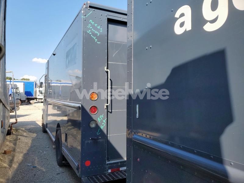 Photo 10 of 2020 FORD F59 (VIN 1F65F5KN7L0A05293)