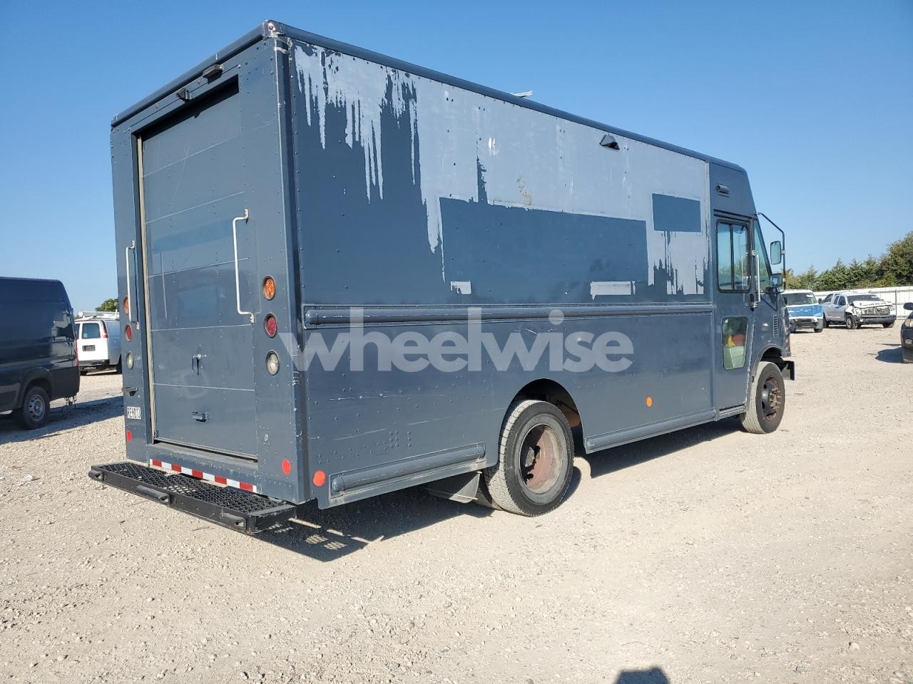 Photo 3 of 2020 FORD F59 (VIN 1F65F5KN8L0A03696)