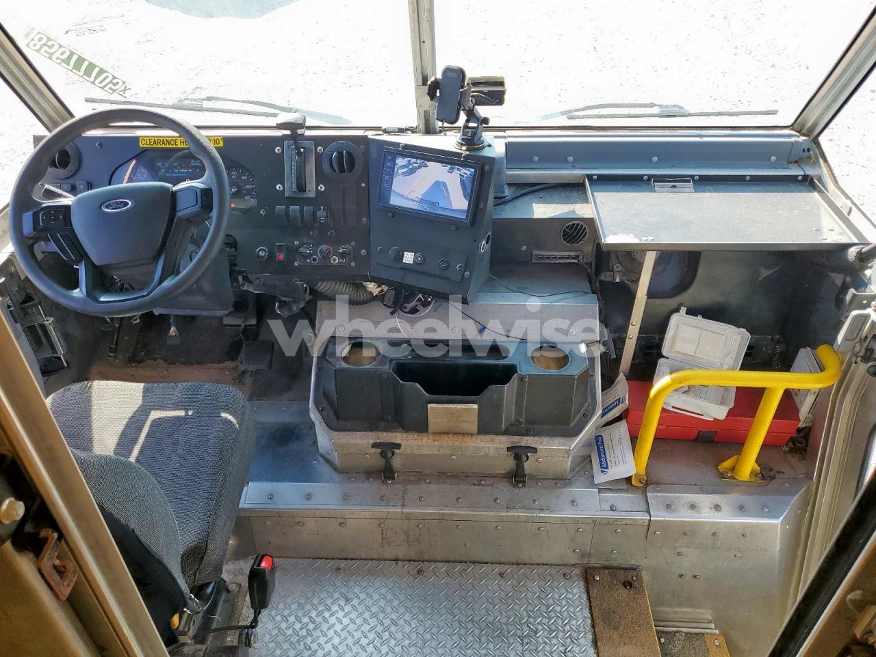 Photo 8 of 2020 FORD F59 (VIN 1F65F5KN8L0A03696)