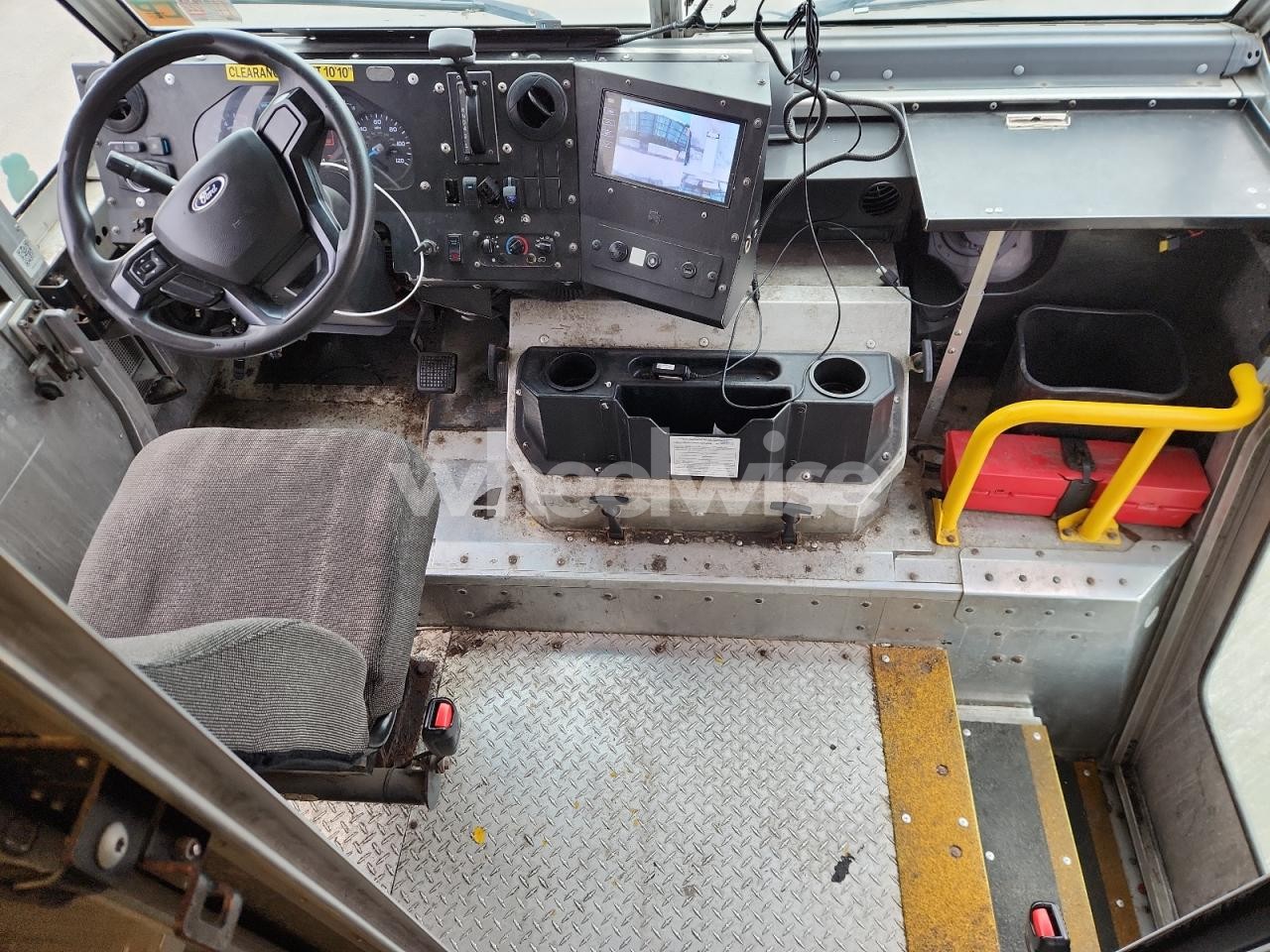 Photo 8 of 2020 FORD F59 (VIN 1F65F5KN8L0A11507)