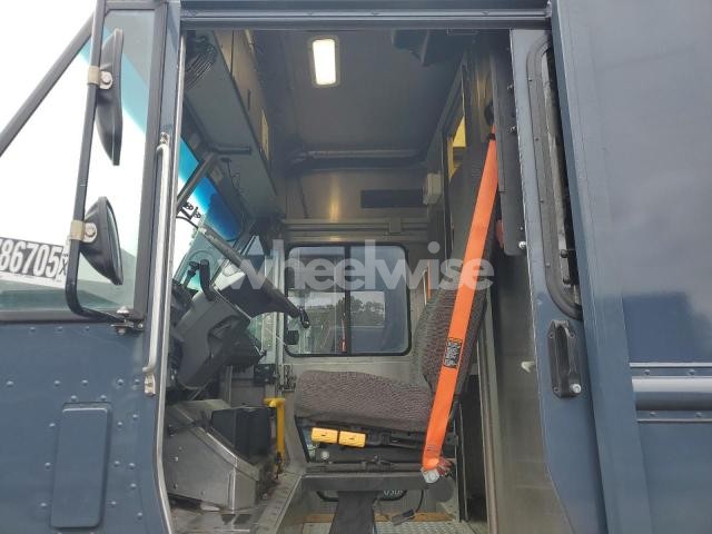 Photo 6 of 2020 FORD F59 (VIN 1F65F5KN9L0A08597)