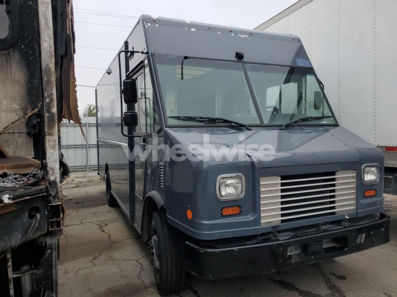 Photo 4 of 2020 FORD F59 (VIN 1F65F5KN9L0A10446)