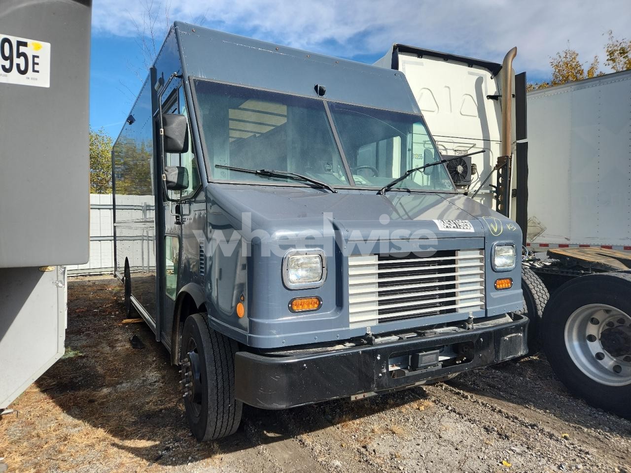 Photo 4 of 2020 FORD F59 (VIN 1F65F5KN9L0A10477)