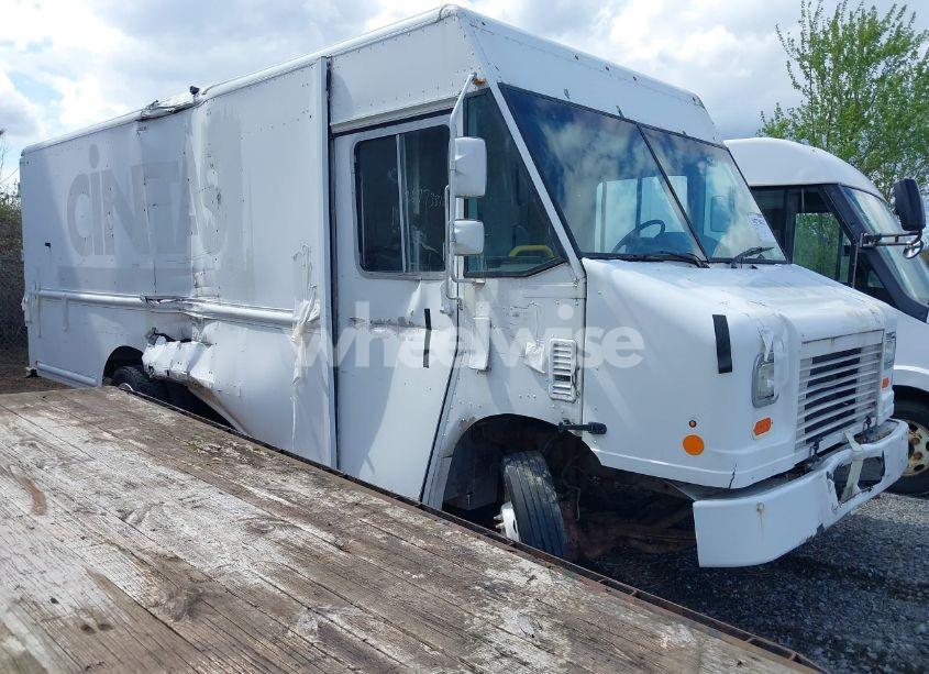 2016 Ford F-59 COMMERCIAL STRIPPED (VIN 1F65F5KY8G0A02581) main photo