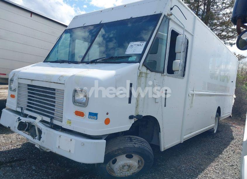 Photo 2 of 2016 Ford F-59 COMMERCIAL STRIPPED (VIN 1F65F5KY8G0A02581)