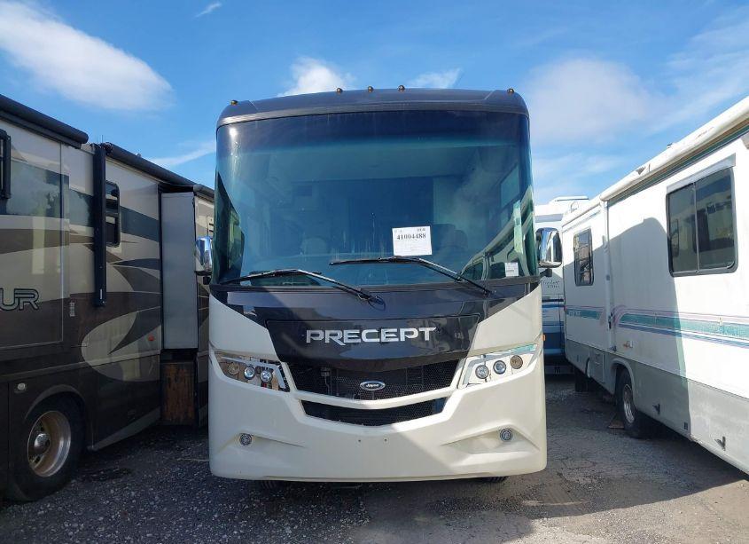 Photo 6 of 2022 Ford F53 PRECEPT MOTOR HOME (VIN 1F66F5DN3N0A06722)