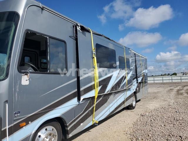 2023 FORD F53 N/A (VIN 1F66F5DN3P0A08389) main photo