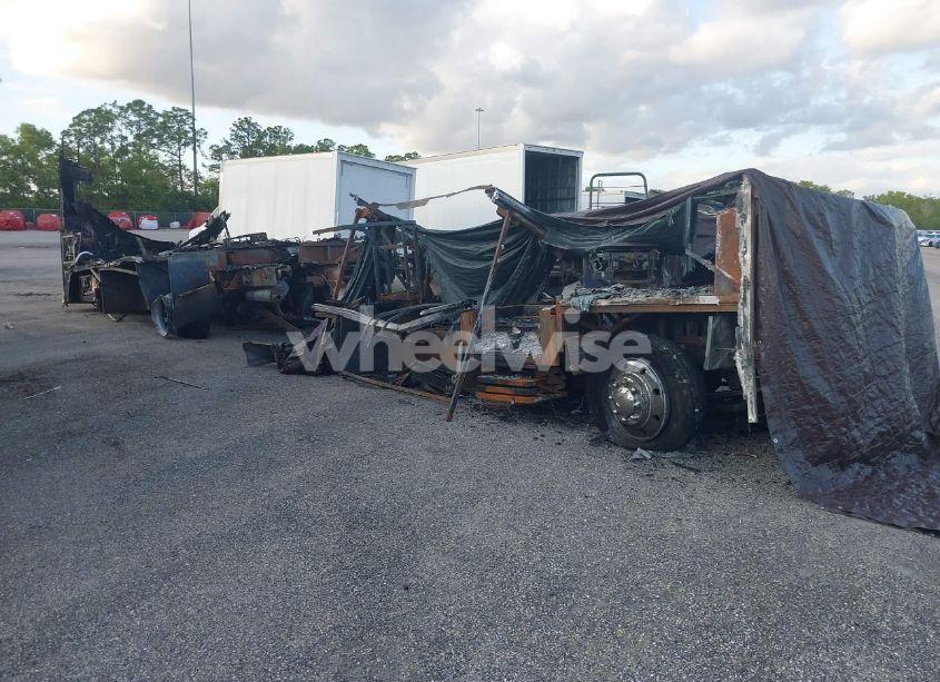 2021 Ford F53 N/A (VIN 1F66F5DNXM0A15819) main photo