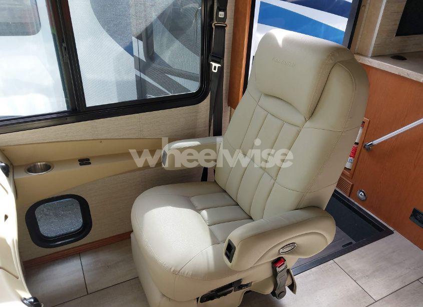 Photo 5 of 2020 Ford F53 N/A (VIN 1F66F5DY2K0A10864)