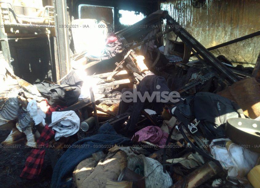 Photo 5 of 2017 Ford F53 N/A (VIN 1F66F5DY3H0A13362)