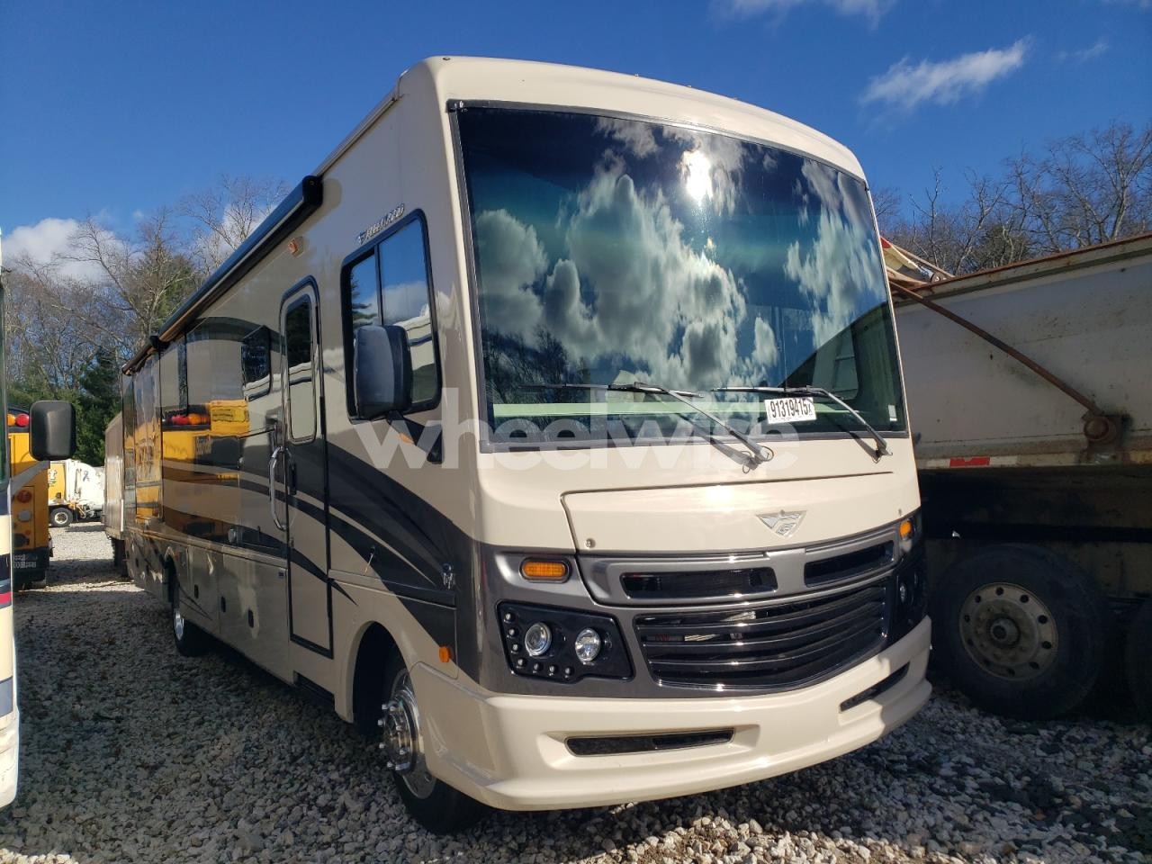 2016 FORD F53 (VIN 1F66F5DY4F0A08541) main photo