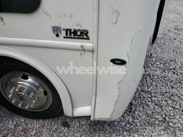 Photo 9 of 2017 THOR MOTOR COACH F53 - RVS N/A (VIN 1F66F5DY4H0A16013)
