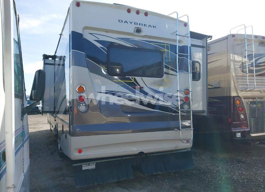 Photo 3 of 2013 Ford F53 N/A (VIN 1F66F5DY5D0A00347)