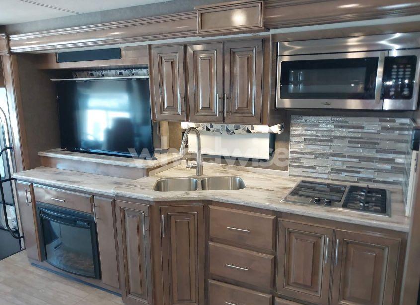 Photo 18 of 2019 Ford F53 N/A (VIN 1F66F5DY7K0A07961)