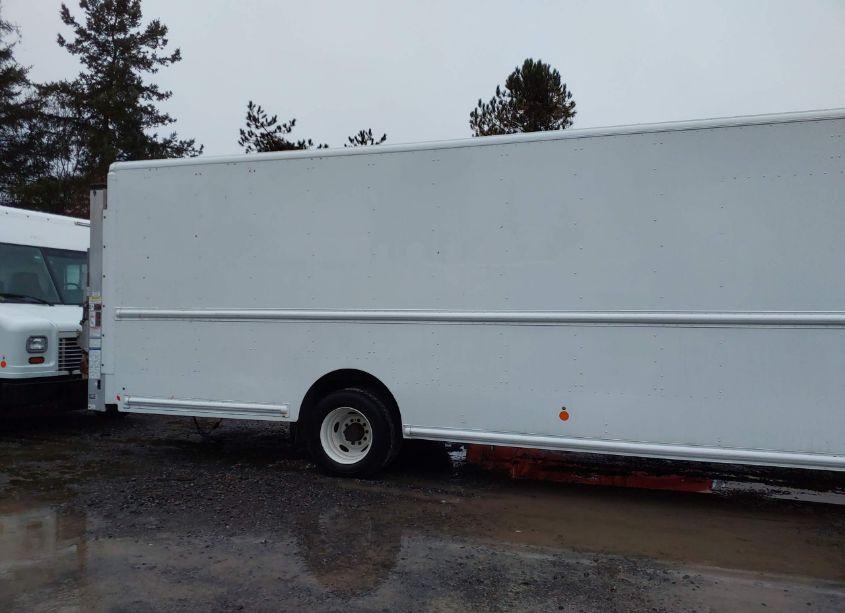 Photo 7 of 2019 Ford F-59 COMMERCIAL STRIPPED (VIN 1F66F5KY9K0A04160)