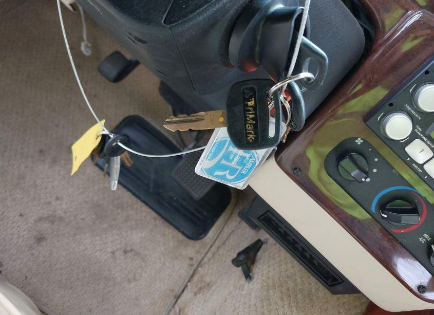 Photo 11 of 2007 Holiday Rambler FORD CLASS A 37PRT (VIN 1F6NF53Y560A18010)