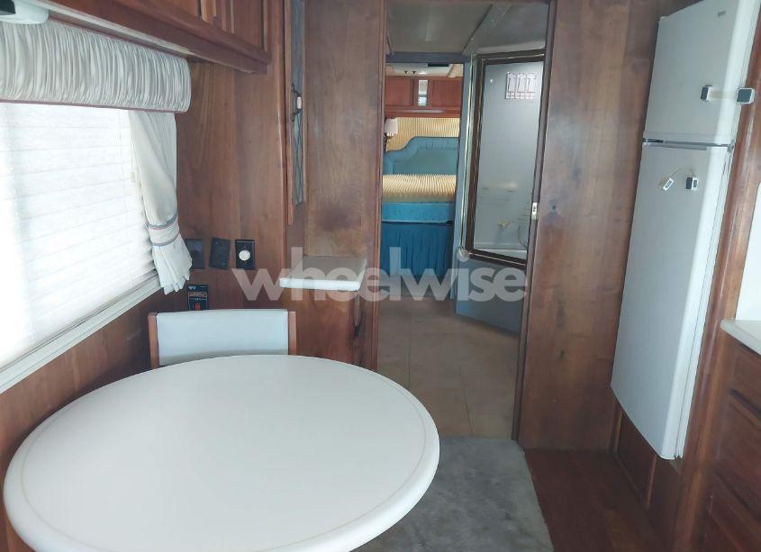 Photo 15 of 1992 Foretravel Motorhome MOTORHOME (VIN 1F97D4408NN054390)