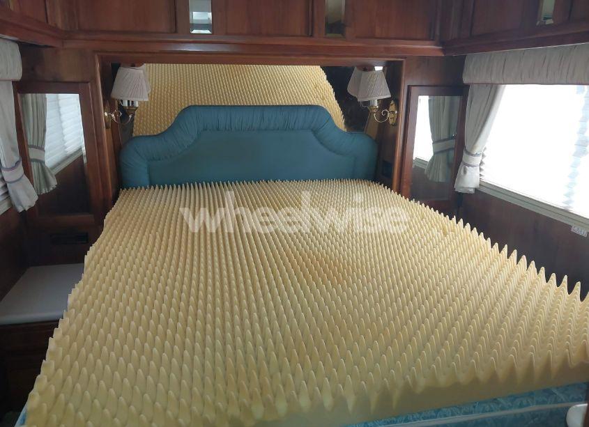 Photo 18 of 1992 Foretravel Motorhome MOTORHOME (VIN 1F97D4408NN054390)