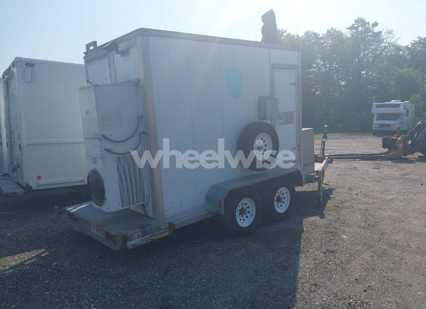 Photo 4 of 2002 Equipment (VIN 1F9FC23272T111384)