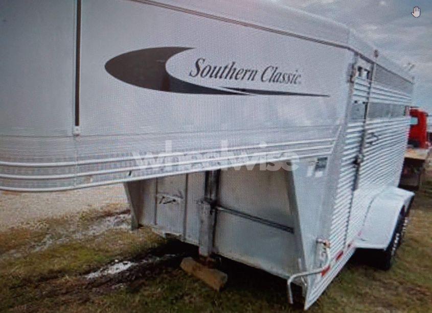 Photo 11 of 2001 Southern Classic (VIN 1F9SG142X1S058146)