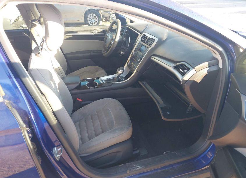 Photo 5 of 2014 Ford Fusion S (VIN 1FA6P0G70E5363942)