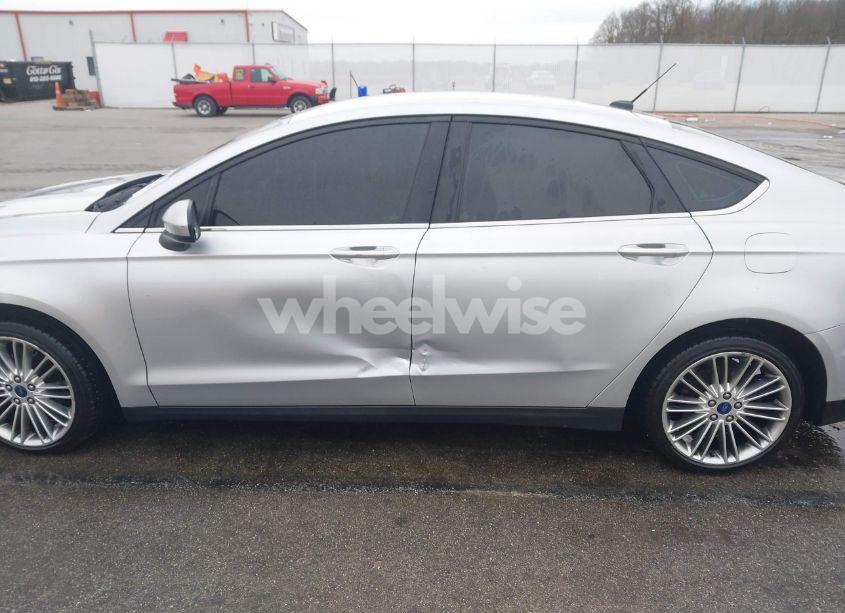 Photo 14 of 2014 Ford Fusion S (VIN 1FA6P0G70E5375024)