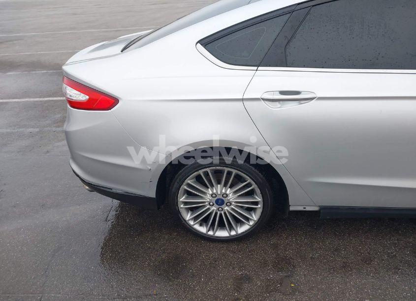 Photo 17 of 2014 Ford Fusion S (VIN 1FA6P0G70E5375024)