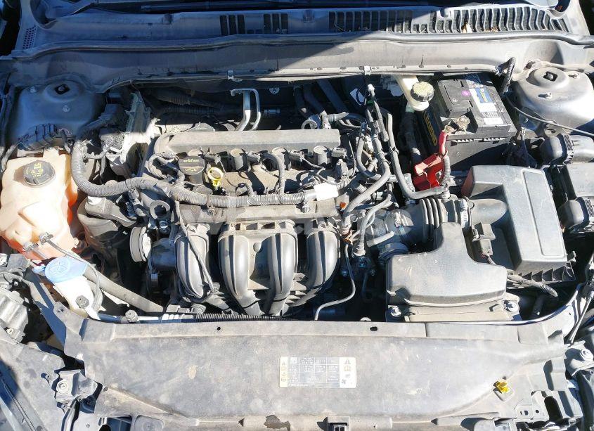 Photo 10 of 2014 Ford Fusion S (VIN 1FA6P0G70E5383253)