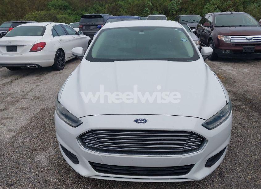 Photo 12 of 2014 Ford Fusion S (VIN 1FA6P0G71E5372312)