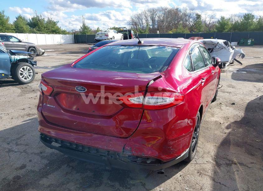 Photo 4 of 2014 Ford Fusion S (VIN 1FA6P0G71E5401629)