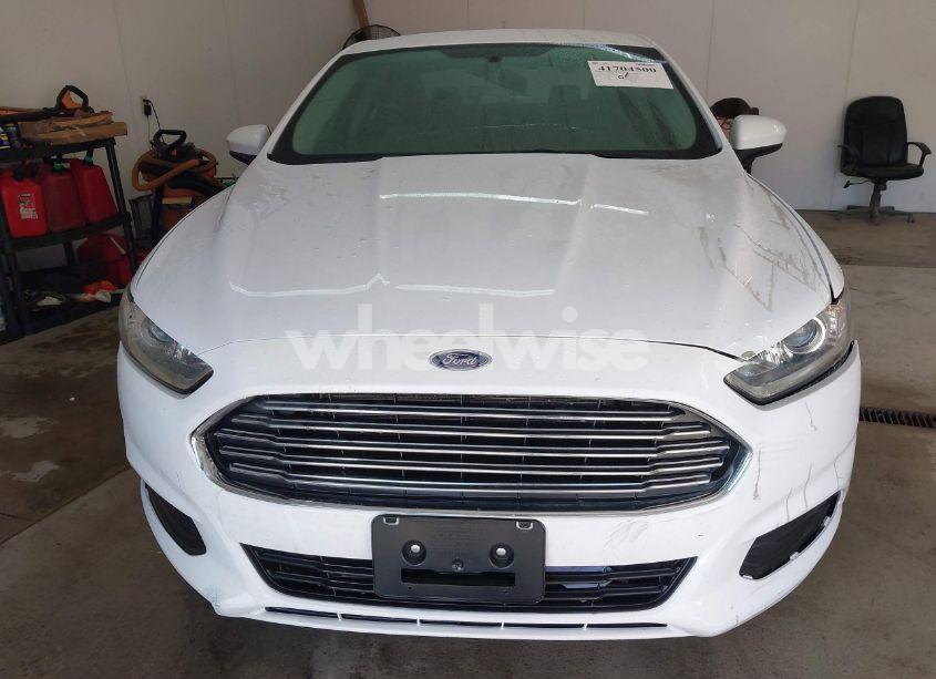 Photo 12 of 2015 Ford Fusion S (VIN 1FA6P0G71F5129035)