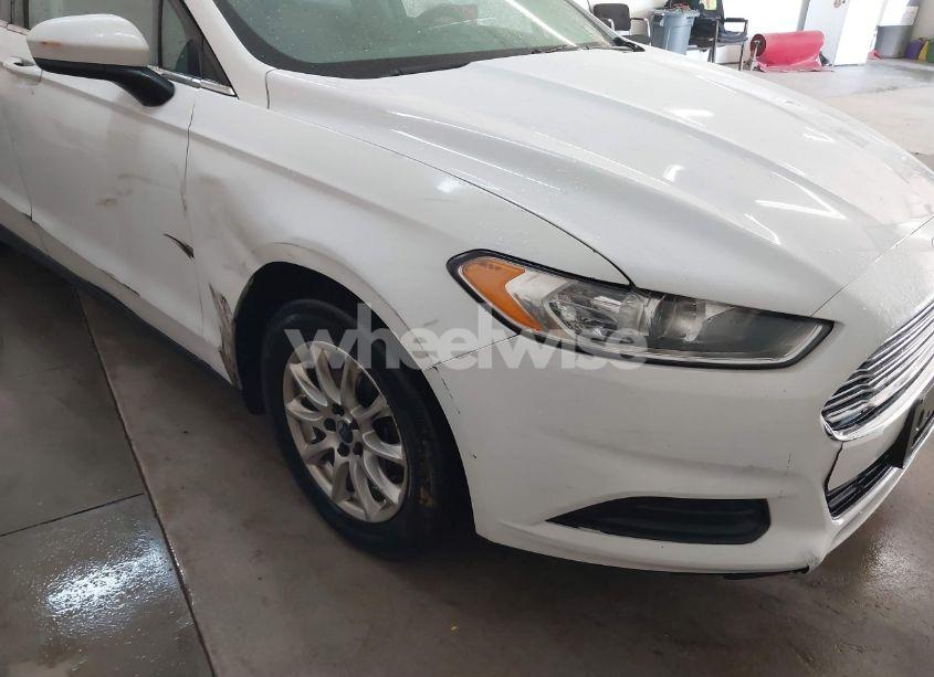 Photo 6 of 2015 Ford Fusion S (VIN 1FA6P0G71F5129035)