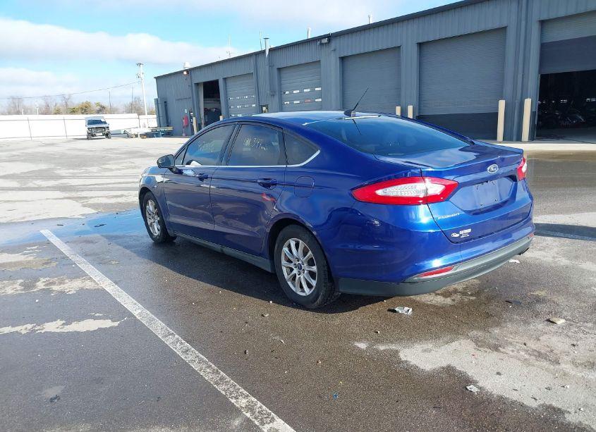 Photo 3 of 2016 Ford Fusion S (VIN 1FA6P0G71G5116044)